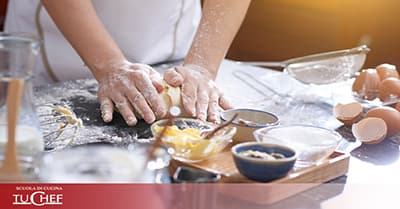 In cucina per passione: corsi amatoriali a Roma.